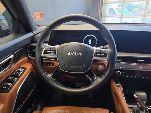 Certified 2023 Kia Telluride SX Prestige X-Line AWD/4WD image 22