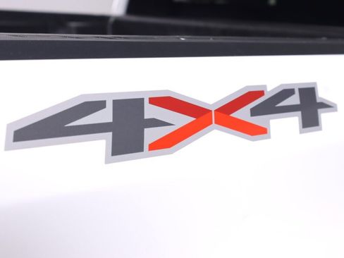 Used 2022 Chevrolet Silverado 1500 Custom image 36