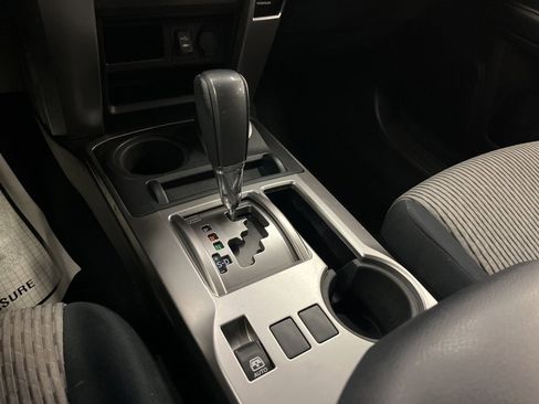 Used 2014 Toyota 4Runner 4WD image 25
