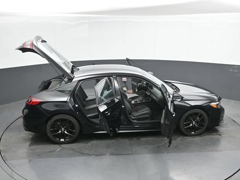 Used 2025 Honda Civic Sport image 47