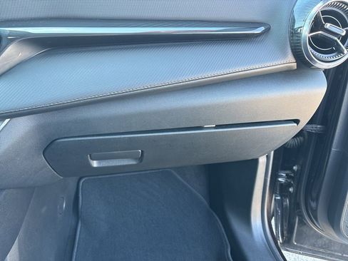 Used 2025 Chevrolet Equinox LT image 19