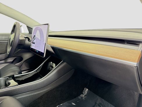 Used 2020 Tesla Model 3 Long Range AWD/4WD image 31