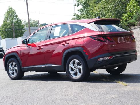 Used 2024 Hyundai Tucson SE AWD/4WD image 4