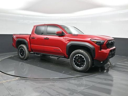 New 2026 Toyota Tacoma TRD Off-Road w/ TRD Off Road Premium Package AWD/4WD image 4