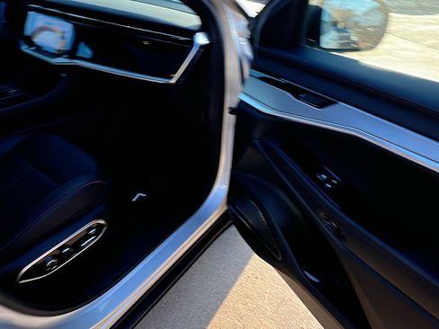 Used 2024 Jeep Wagoneer Launch Edition w/ Trailer Tow Group image 21