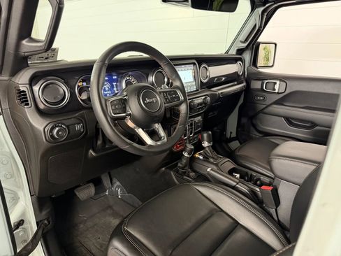 Used 2023 Jeep Wrangler Unlimited Rubicon 392 w/ Dual Top Group AWD/4WD image 11