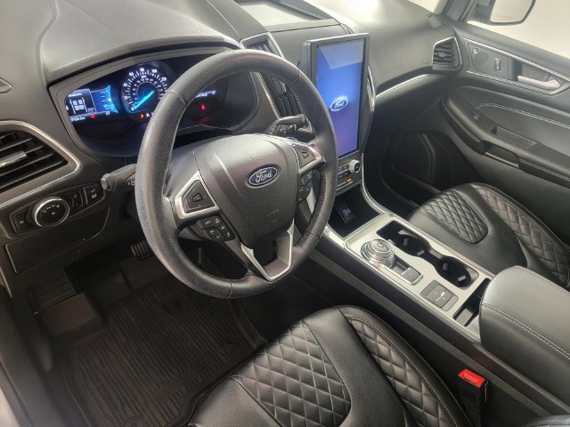 Certified 2023 Ford Edge Titanium w/ Equipment Group 301A AWD/4WD image 12