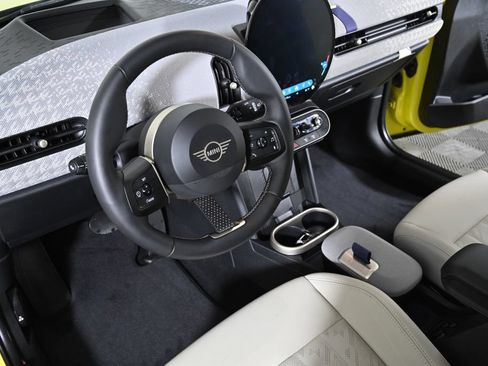 Used 2026 MINI Cooper S FWD image 11