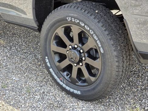 New 2026 RAM 2500 Big Horn AWD/4WD image 8