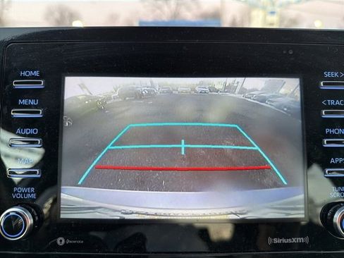 Used 2024 Toyota Camry LE image 12