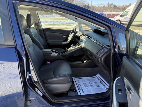 Used 2012 Toyota Prius image 11