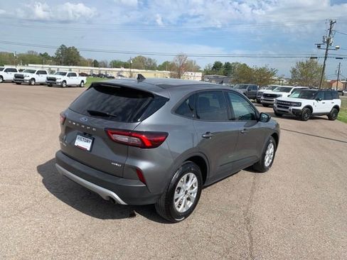 Used 2025 Ford Escape Active AWD/4WD image 7