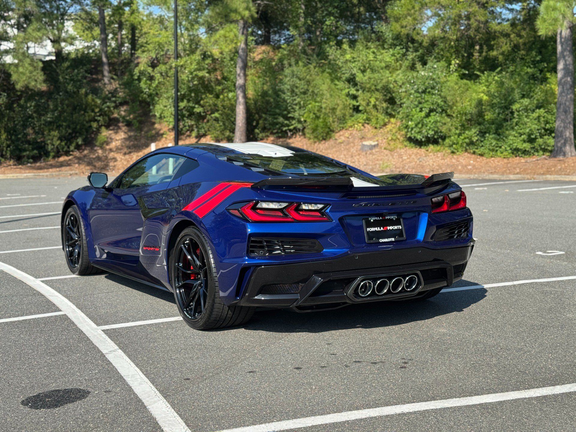 Used 2027 Chevrolet Corvette Grand Sport w/ Stealth Interior Trim Package RWD image 8