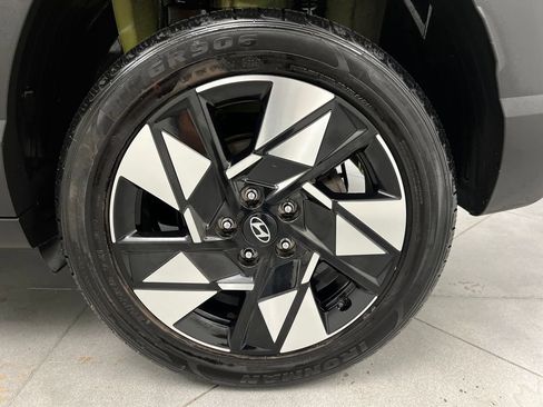 Used 2024 Hyundai Kona SEL AWD/4WD image 72