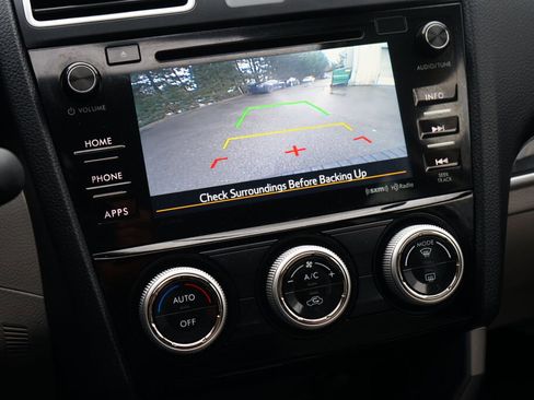 Used 2017 Subaru Forester 2.5i Limited image 19