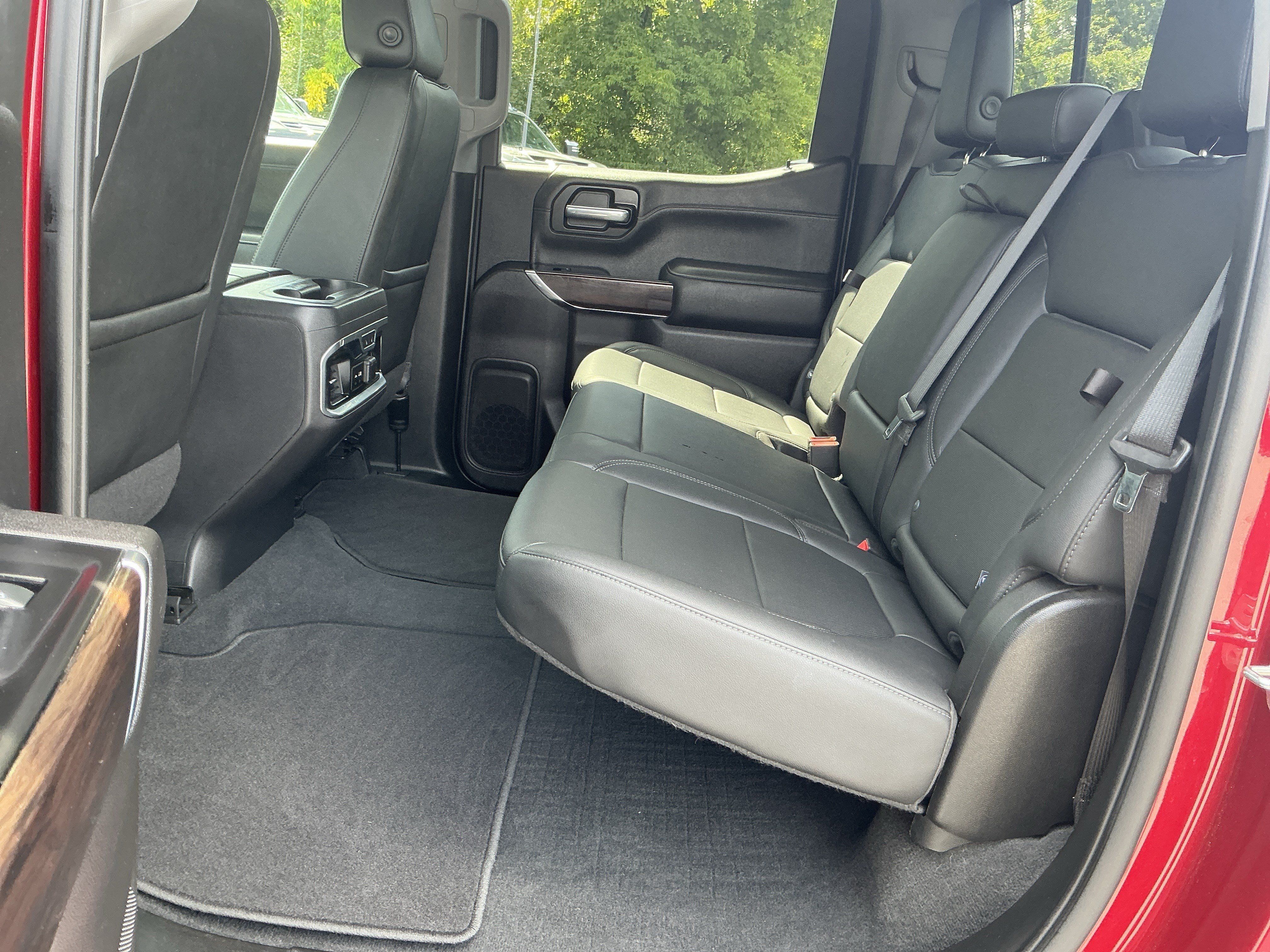Used 2019 GMC Sierra 1500 SLT w/ SLT Premium Plus Package AWD/4WD image 10