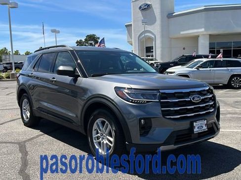 New 2026 Ford Explorer Active w/ Active Comfort Package RWD image 1