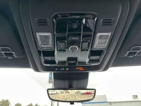 New 2026 Chevrolet Suburban High Country w/ Sun And Tow Package image 56