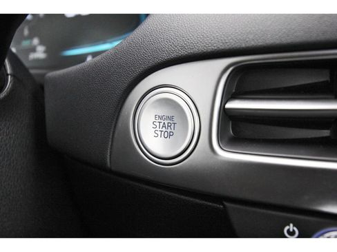 Certified 2025 Hyundai Palisade SEL AWD/4WD image 28