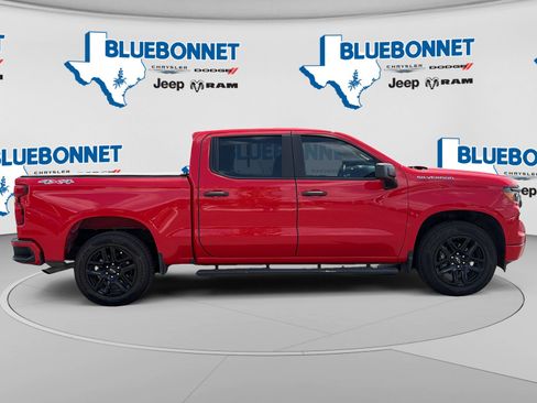 Used 2023 Chevrolet Silverado 1500 Custom AWD/4WD image 4