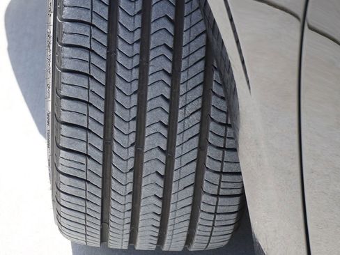 Used 2026 Honda Civic Si image 4