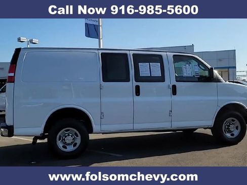 Used 2024 Chevrolet Express 2500 w/ Driver Convenience Package image 11