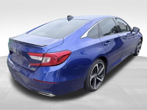Used 2021 Honda Accord Sport image 3