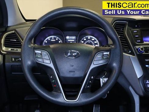 Used 2018 Hyundai Santa Fe Sport image 17