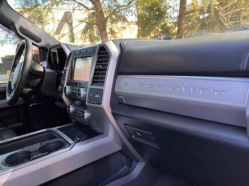 Used 2019 Ford F350 Platinum w/ Platinum Ultimate Package image 22