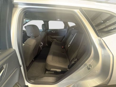 Used 2021 Chevrolet Blazer LT FWD image 22