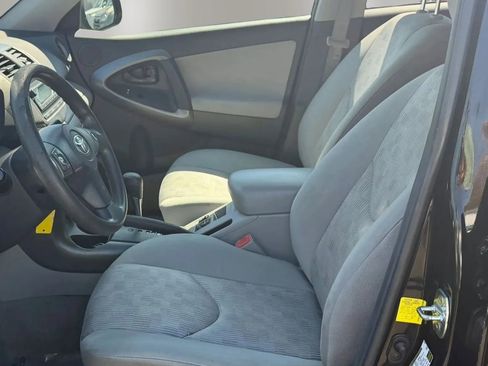 Used 2012 Toyota RAV4 FWD w/ Value Pkg image 12