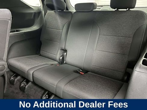 Used 2024 Chevrolet Traverse LT AWD/4WD image 18