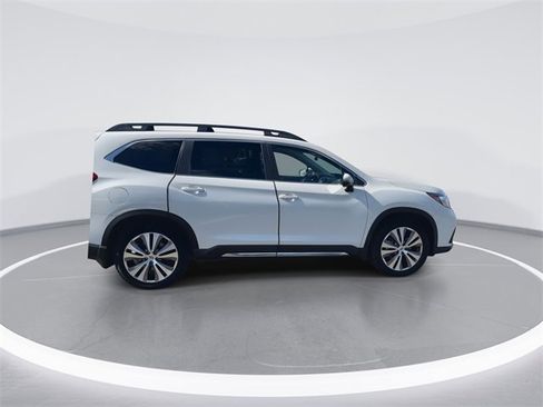 Certified 2022 Subaru Ascent Limited w/ Technology Package image 9