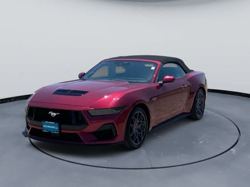 Used 2025 Ford Mustang GT Premium w/ GT Performance Package RWD image 10