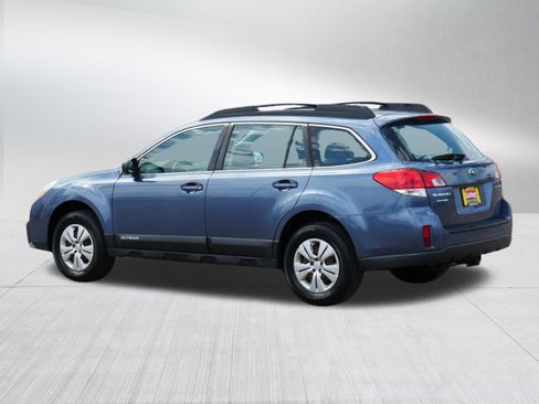 Used 2013 Subaru Outback 2.5i AWD/4WD image 5
