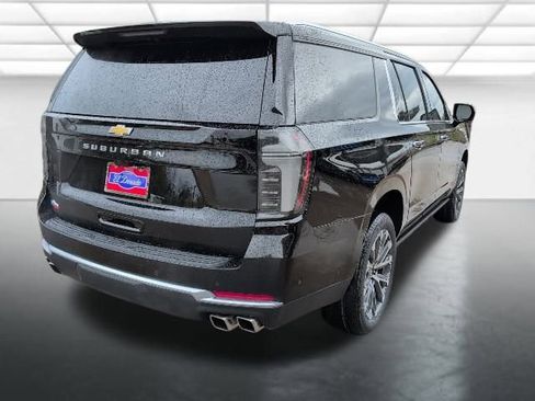 New 2026 Chevrolet Suburban High Country image 37