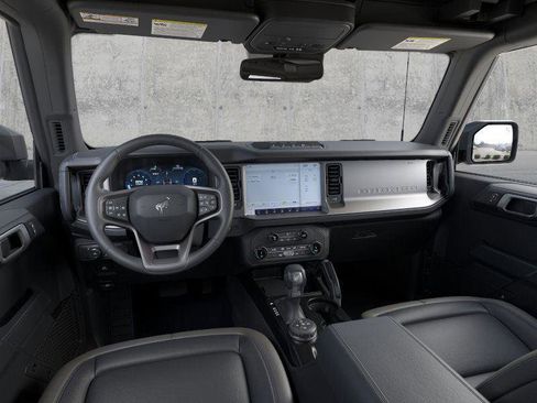 New 2026 Ford Bronco Outer Banks w/ Sasquatch Package AWD/4WD image 9