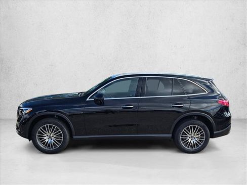 New 2026 Mercedes-Benz GLC 300 image 8