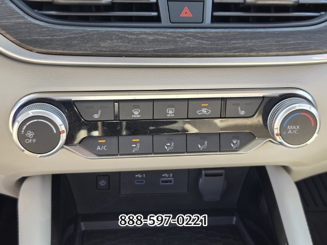Used 2024 Nissan Altima 2.5 SV w/ SV Premium Package FWD image 24