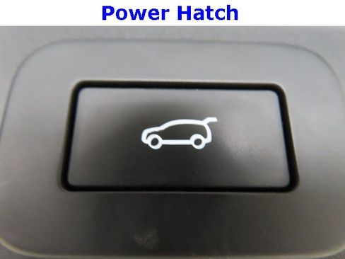 Used 2024 Jaguar F-PACE R-Dynamic S image 39