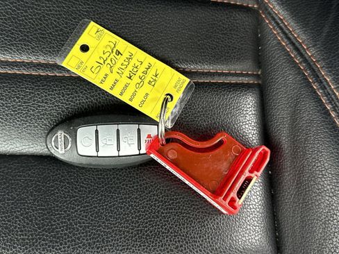 Used 2019 Nissan Kicks SR w/ SR Premium Package image 44