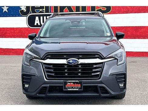 Used 2024 Subaru Ascent Limited w/ Technology Package AWD/4WD image 3