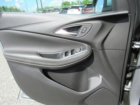 Used 2024 Buick Encore GX Preferred w/ Comfort Package FWD image 20