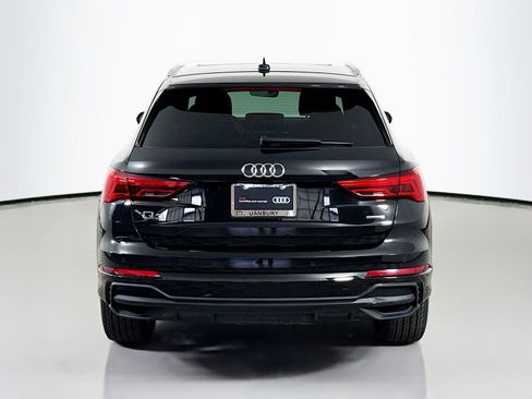 Certified 2024 Audi Q3 2.0T Premium w/ Convenience Package image 10