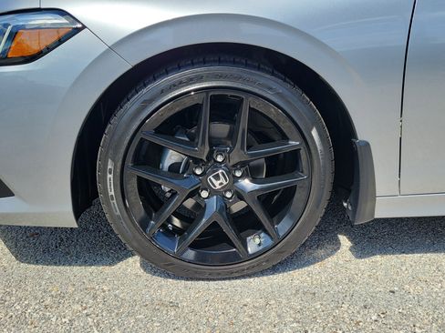 Used 2024 Honda Civic Sport image 5