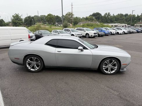 Used 2021 Dodge Challenger R/T RWD image 6