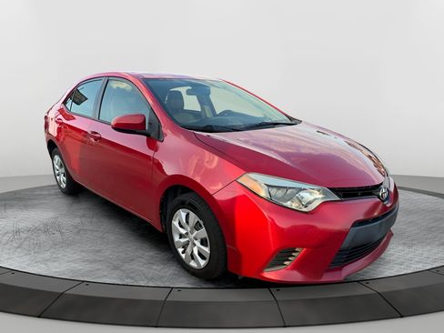 Used 2014 Toyota Corolla LE FWD image 3