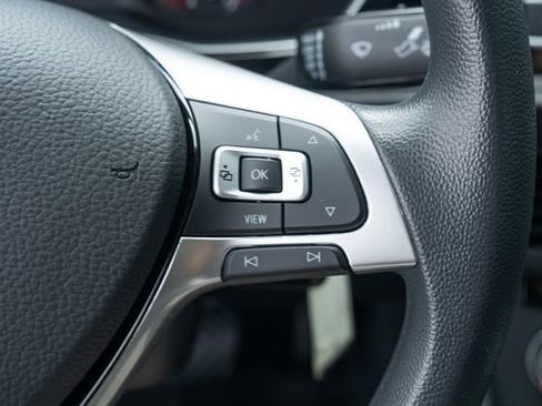 Certified 2020 Volkswagen Jetta S FWD image 25