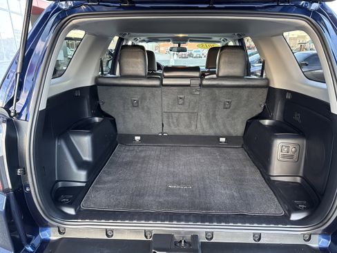 Used 2015 Toyota 4Runner Limited image 12