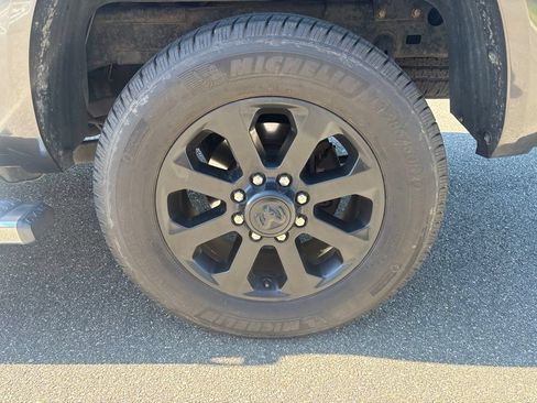 Used 2017 RAM 2500 Limited AWD/4WD image 11